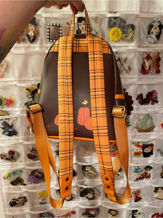 ?PRICE FIRM?NWOT Loungefly Peanuts Snoopy
Scarecrow Costume Backpack+wallet SET